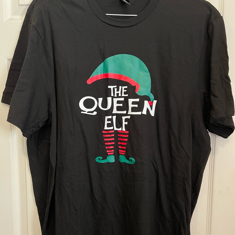🔥 Holiday T-shirt